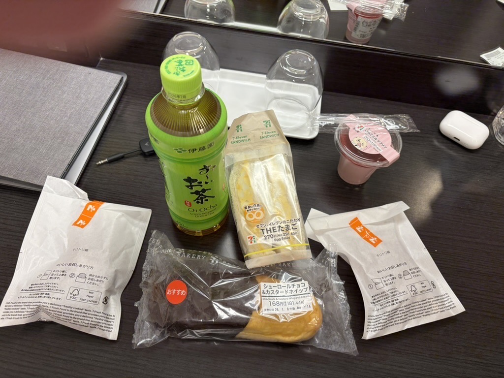Convenience store dinner